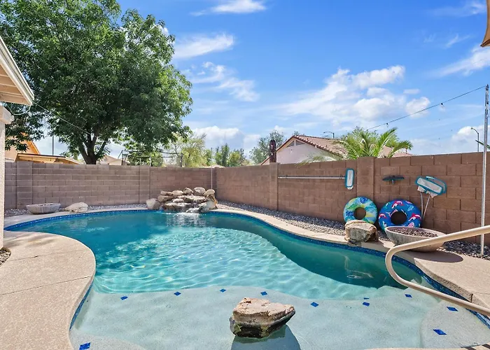 Luxe With Pool, Yard, Game Holiday home Mesa