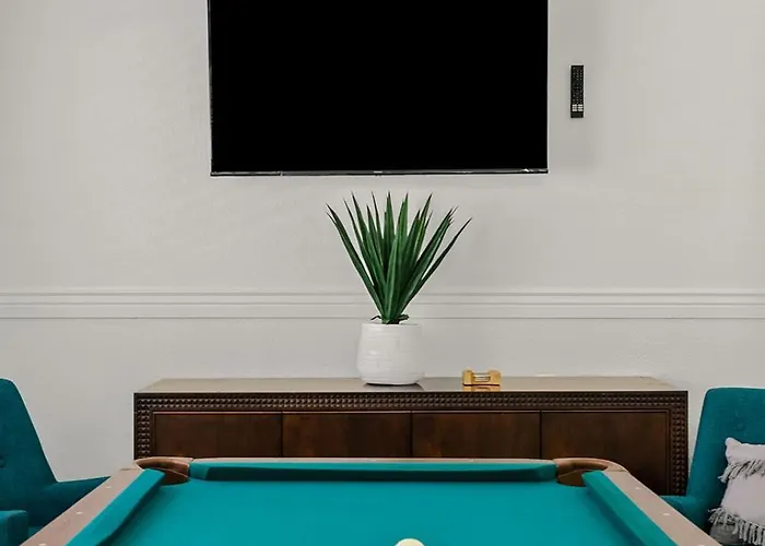 Luxe With Pool, Yard, Game Holiday home Mesa