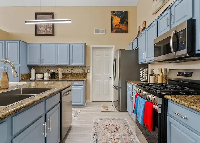 Luxe With Pool, Yard, Game * Mesa