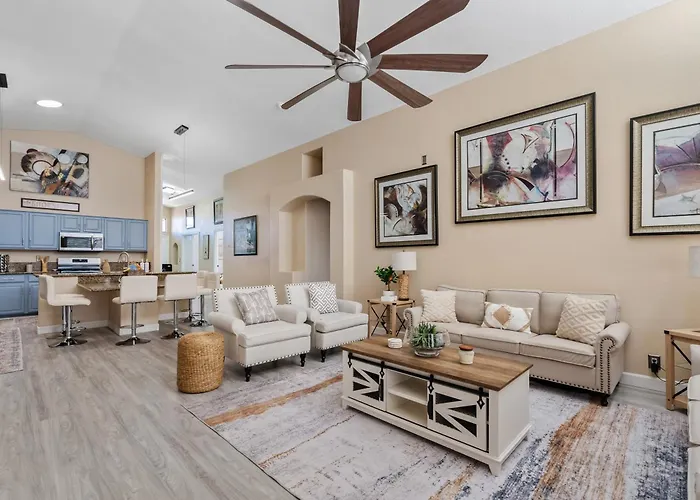 Luxe With Pool, Yard, Game